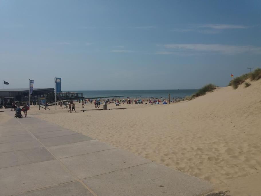 Beach Apartment +/- 5 Minutes To Sea, Self Checkin Julianadorp Esterno foto